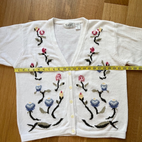 Vintage Cardigan with Floral Knit Graphic Button Up by Tabi 100% Cotton - Picture 8 of 9